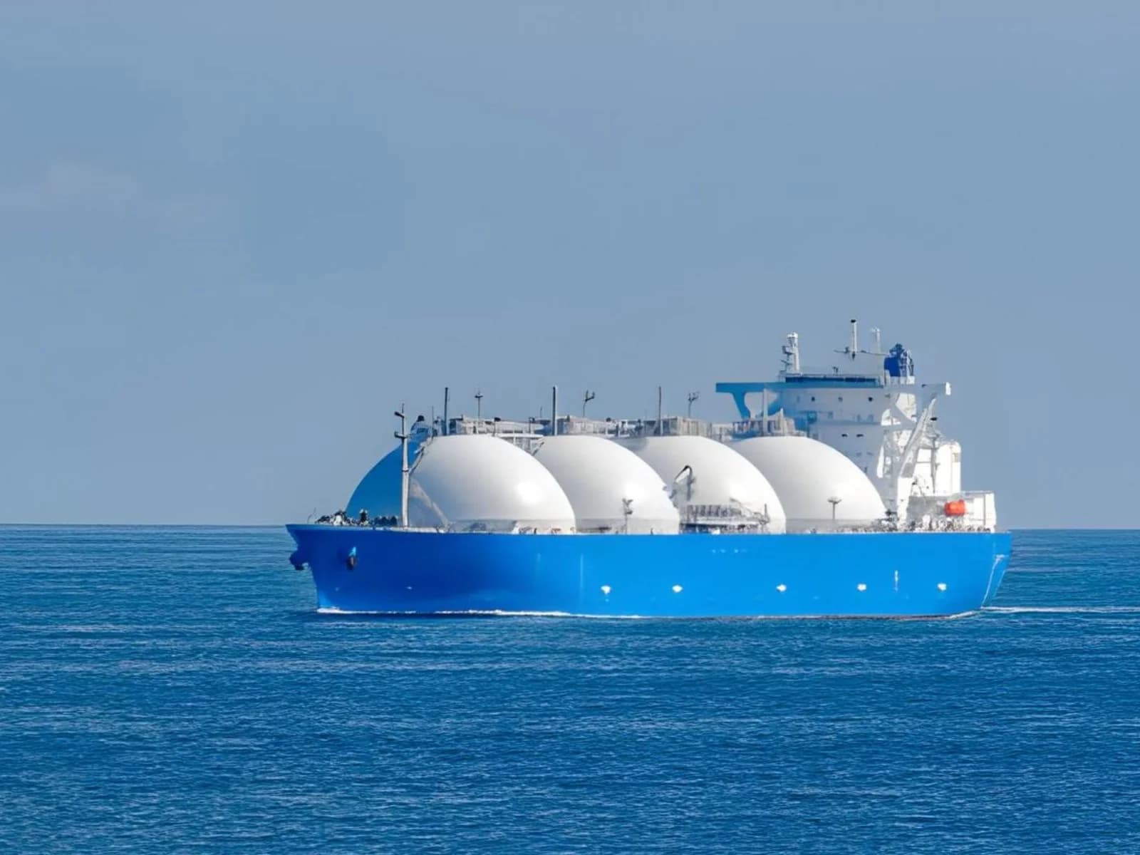 LNG & LPG Carriers